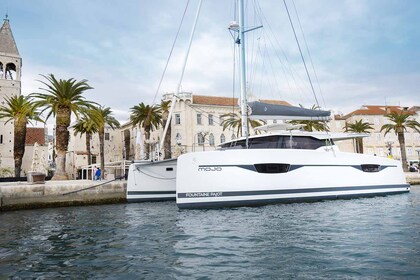 Noleggio Catamarano Fountaine Pajot Fountaine Pajot Astrea 42 - 4 + 2 cab. Pola
