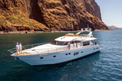 Alquiler Yate a motor Viking Sport Cruiser 72 Funchal