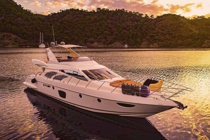 Charter Motor yacht Azimut Azimut Göcek
