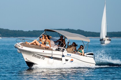 Hire Motorboat Atlantic Marine Suncruiser 690 Pula