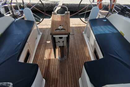 Hire Sailboat  Bavaria Cruiser 46 Volos