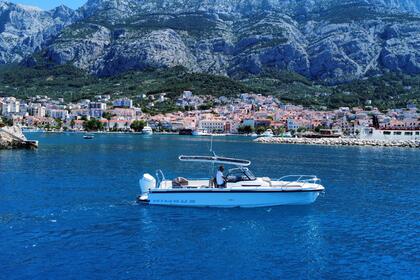 Location Bateau à moteur Nimbus T9 with Mercury V10 400hp Makarska