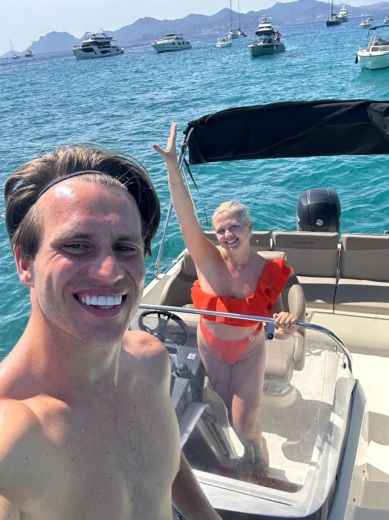 Cannes Motorboat Quicksilver Activ 675 Sundeck alt tag text