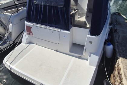 Noleggio Barca a motore Bayliner 2855 Ciera Nettuno