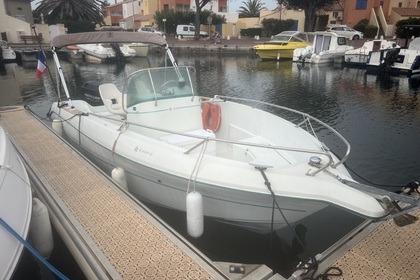 Location Bateau à moteur Jeanneau Cap Camarat 615 Le Barcarès