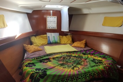 Charter Sailboat Beneteau Oceanis 473 Bora Bora