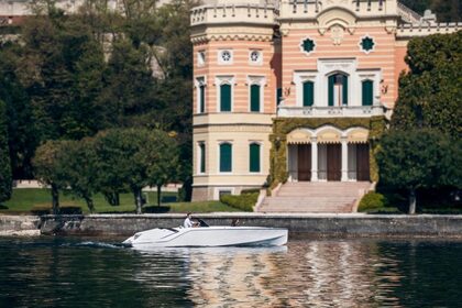 Hyra båt Motorbåt Frausher 747 Mirage Air Como