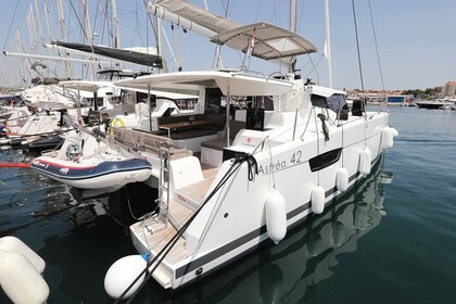 Aluguel Catamarã Fountaine Pajot Fountaine Pajot Astrea 42 Biograd na Moru