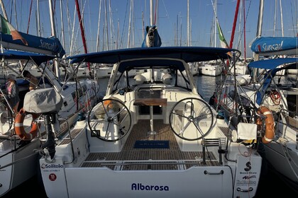 Miete Segelboot Bénéteau Oceanis 35.1 - 2 cab. Marina di Portorosa