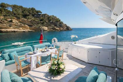 Alquiler Yate a motor Sunseeker Predator 82 Mahón