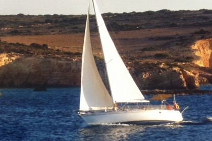 Hire Sailboat Jeanneau Sun Fizz 40,1 Paros