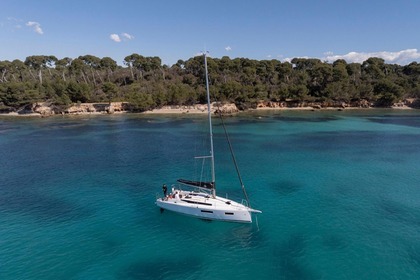 Aluguel Veleiro  SUN ODYSSEY 350 ZAROF 3 França