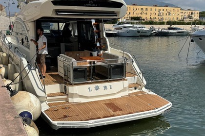 Location Bateau à moteur Cranchi F52 FLY Naples