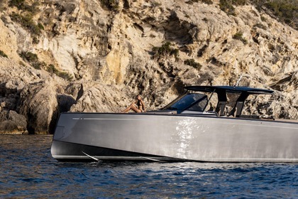Charter Motorboat Pardo 50 Cannes