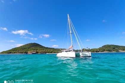 Hire Catamaran Sud composites Prototype Gustavia
