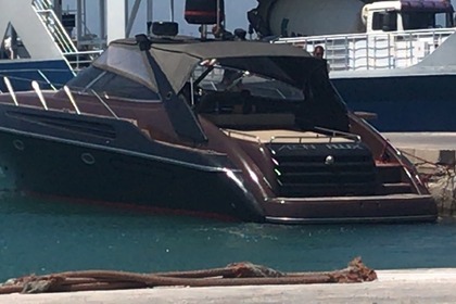Noleggio Barca a motore Sunseeker Camargue 47 Atene