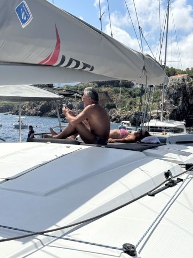 Castellammare del Golfo Catamaran Fountaine Pajot Astréa 42 alt tag text