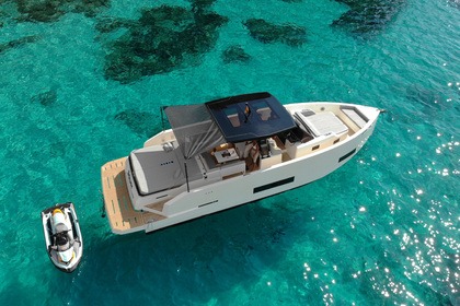 Hire Motorboat De Antonio DeAntonio 42 Ibiza