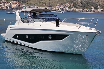 Charter Motorboat Cranchi ZAFFIRO 35 Taormina