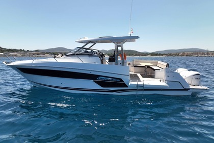 Charter Motorboat Jeanneau Cap camarat 12.5 WA Cogolin