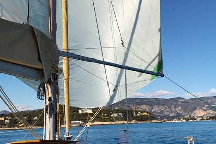 Miete Segelboot Beneteau First 305 Nizza