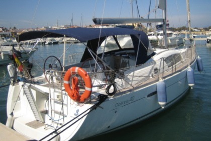 Alquiler Velero Beneteau Oceanis 40 Denia