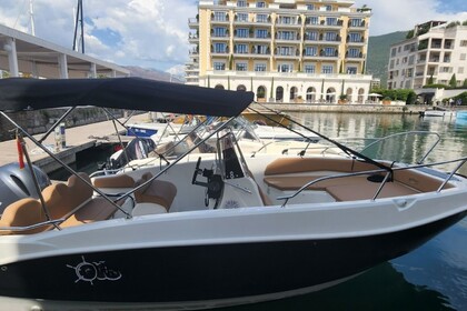 Miete Motorboot Cayman Yacht Speedy Cayman 5.85 Tivat