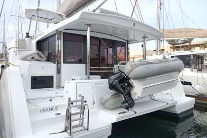 Hyra båt Katamaran Catana Group Bali 4.4 - 4 + 2 cab. Lomas de Palmira