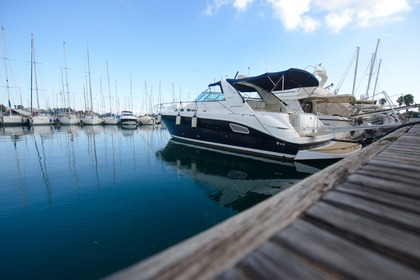 Charter Motorboat Sea Ray Sundancer Corfu