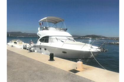 Rental Motorboat Beneteau ANTARES 36 Bandol