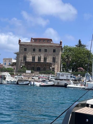 Trapani RIB Noah 33 alt tag text