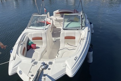 Location Bateau à moteur Chapparal Sunsta224 Sète