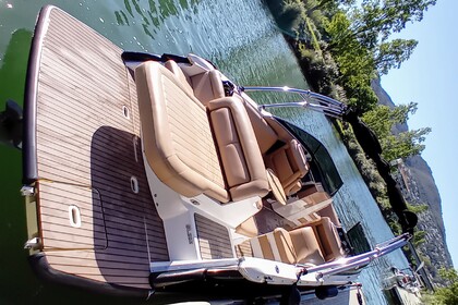 Noleggio Barca a motore ⚓️LUCKY BOAT CANNES⚓️ Four Winns Luxe 320Ch Fréjus