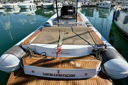 Hyra båt RIB-båt Magazzu’ Mx 11 Coupe’ Salerno