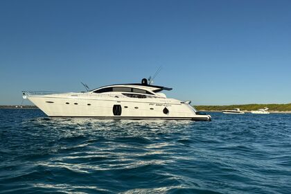 Hire Motorboat Pershing 72 Polignano a Mare