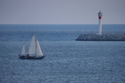 Alquiler Velero ROBERT TRUCKER ( GBR ) ERIKA 49 - TMDE- 490 Cádiz