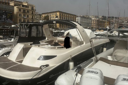 Rental Motorboat Mano Marine Mano 37 Naples
