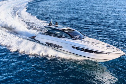 Noleggio Yacht Rio 44 SPORT Cannes