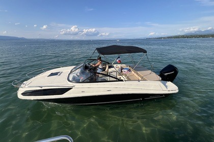 Location Bateau à moteur Bayliner Vr6 Cuddy OB Thonon-les-Bains