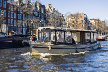 Charter Motorboat Classic Boat Vellamo Amsterdam