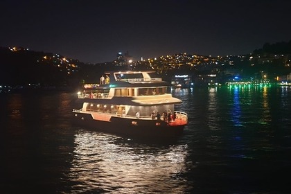 Location Yacht à moteur Pro 2013 2013 Istanbul