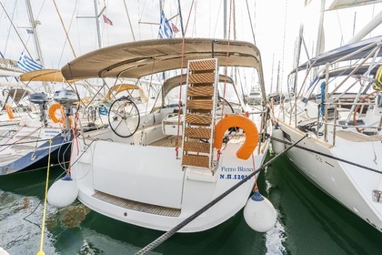 Rental Sailboat Jeanneau Sun Odyssey 519 Skopelos