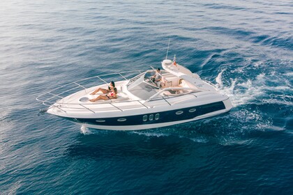 Location Bateau à moteur Absolute 39 Marbella