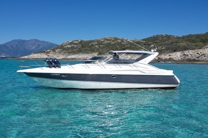 Hire Motorboat Cranchi 39 Endurance Saint-Florent