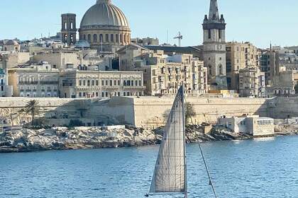 Charter Sailboat BAVARIA 44 Valletta