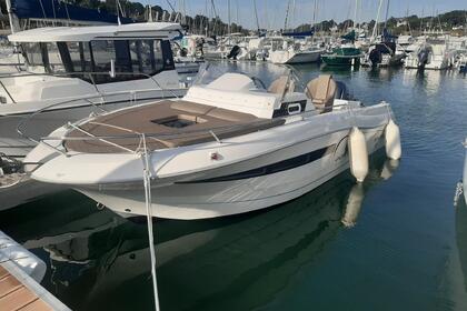 Location Bateau à moteur Pacific Craft 700 Day Cruiser Pornic