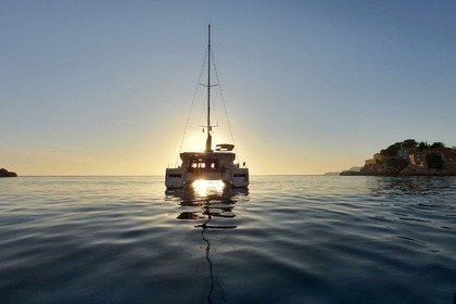 Miete Katamaran Fountaine Pajot Helia 44 Saint-Cyprien