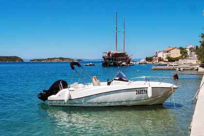 Hire Motorboat Quicksilver Activ 675 Open Rab