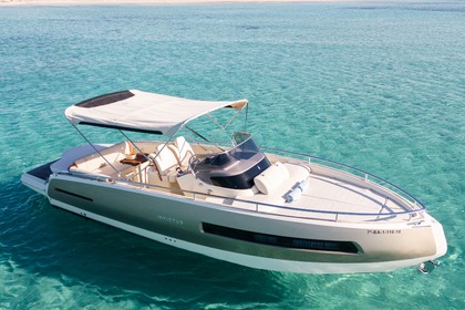 Rental Motorboat Invictus 280GT Ibiza