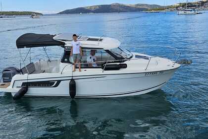 Charter Motorboat Jeanneau Merry Fisher 695 Trogir